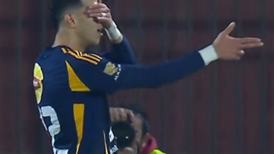 الدوري المصري| الأهلي يحسم الشوط الأول بثلاثية.. جراديشار يفتتح وإمام عاشور يتألق