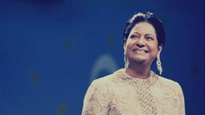 أم كلثوم.. رفض نسبها الملك فاروق وطفت أضواء منيرة المهدية وفقدت أغلى نعمة 