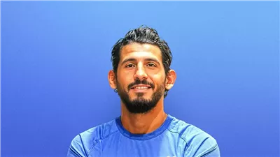 الكشف عن حقيقة انتقال أحمد حجازي إلى الزمالك.. رد حاسم