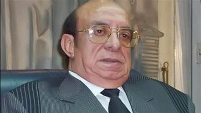 جلال الشرقاوي.. تزوج من سهير البابلي وابنته فنانة مشهورة وتميز بمواقفه السياسية المثيرة للجدل 