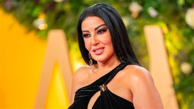 سمية الخشاب بطلة