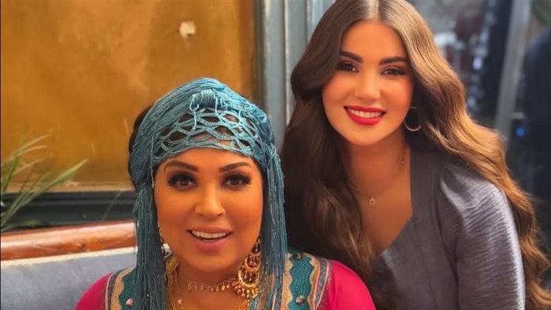 هدى الاتربي فيفي