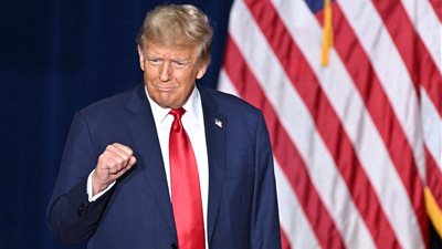 القصة الكاملة لـ وقف ترامب المساعدات عن جنوب أفريقيا 