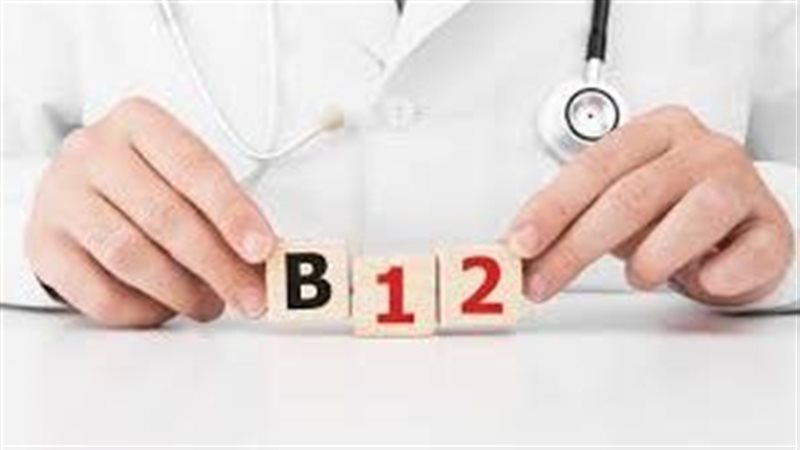 نقص فيتامين B12
