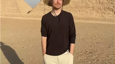 حكاية مستر بيست ومغامرة الأهرامات .. الفيديو الذي حقق ملايين المشاهدات