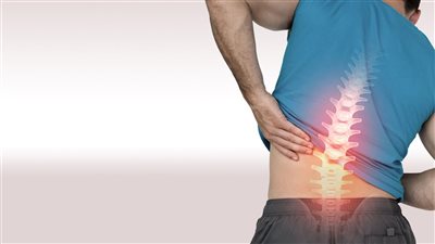 الانزلاق الغضروفي في الظهر.. كيف تعالجه بطرق طبيعية وآمنة