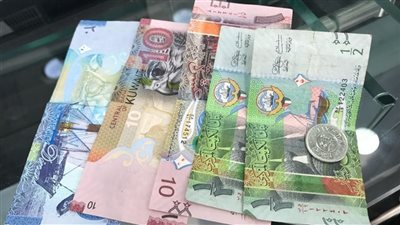 سعر الدينار الكويتي مقابل الجنيه المصري اليوم الأريعاء 19-2-2025