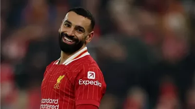 وكيل محمد صلاح يثير التكهنات حول مستقبله مع ليفربول
