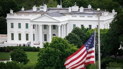 التوتر الدبلوماسي بين ترامب وزيلينسكي يضع المساعدات الأمريكية لأوكرانيا على المحك