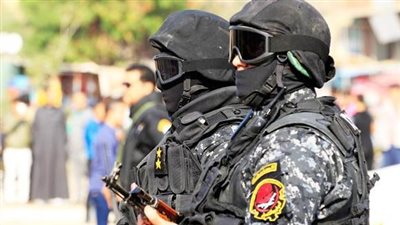 وزارة الداخلية.. ضبط تاجر أسلحة ومخدرات هارب من 31 قضية في أسيوط