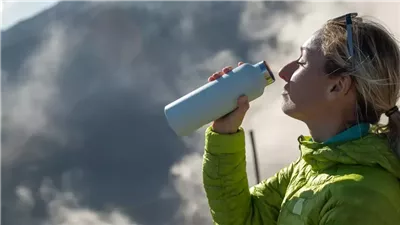 أفضل 6 مشروبات على الريق لتعزيز صحتك.. ابدأ يومك بالنشاط