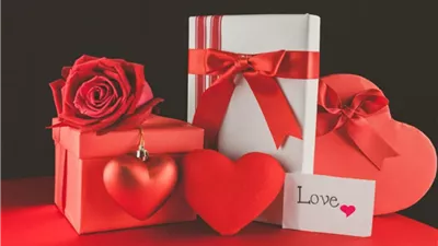 أفكار هدايا لـ عيد الحب 2025 لإسعاد شريك الحياة 