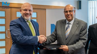 جامعة النيل تنظم المنتدى السنوي لأبحاث الدراسات العليا.. صور 