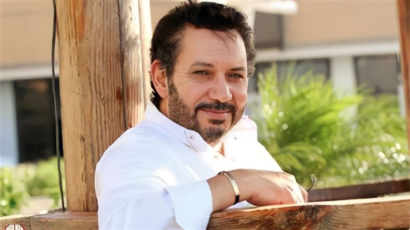 الفنان كمال أبو رية
