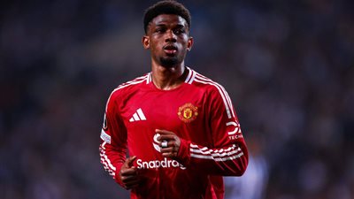 ضربة موجعة لمانشستر يونايتد.. إصابة ديالو تربك حسابات أموريم قبل مواجهة توتنهام