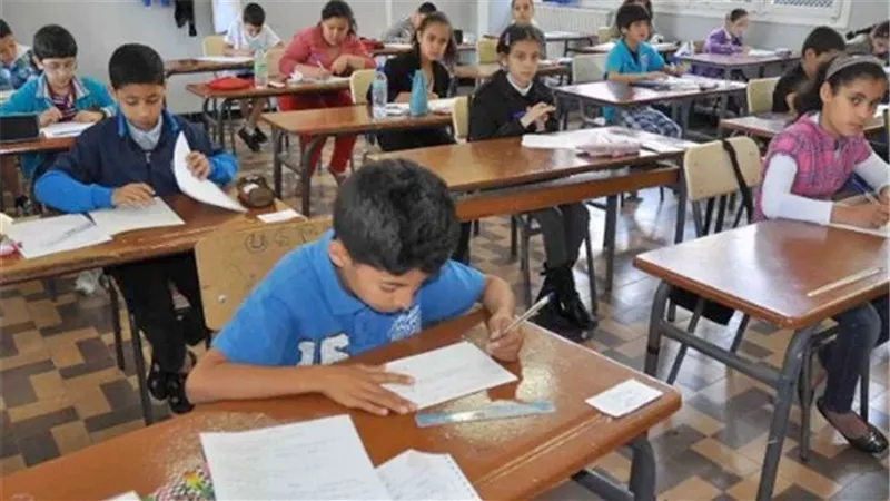 إعادة للامتحانات