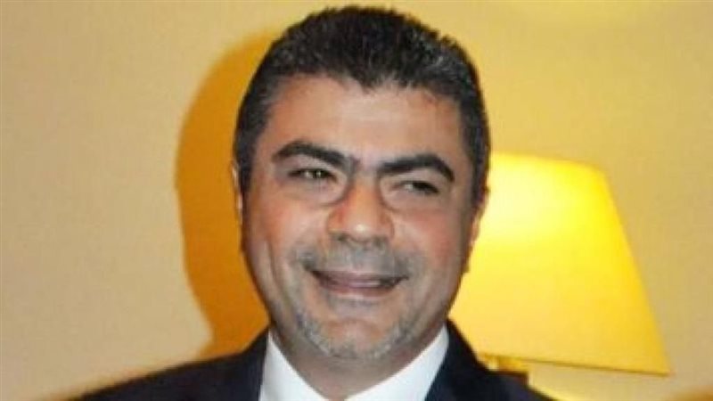 رجل الأعمال أيمن