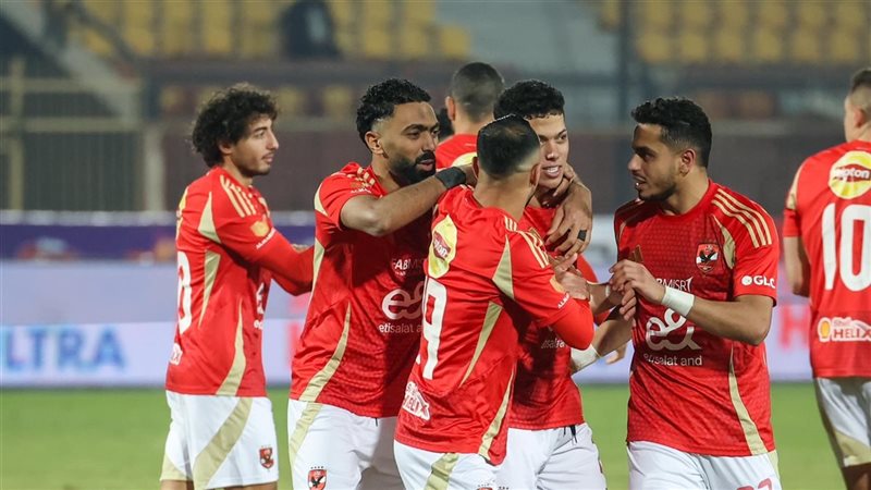 الأهلي ضد الهلال