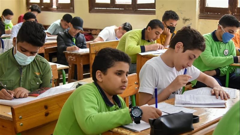 امتحانات الترم الثاني