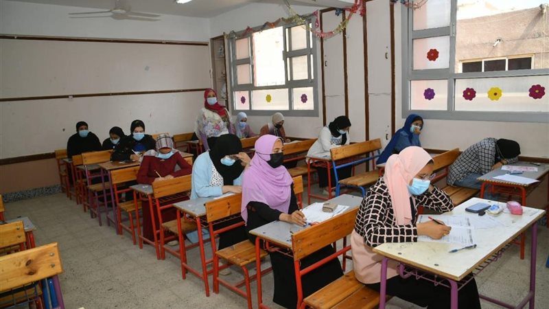 مراقبة الامتحانات