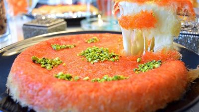 حلويات رمضان 2025.. طريقة عمل الكنافة النابلسية بمكونات بسيطة