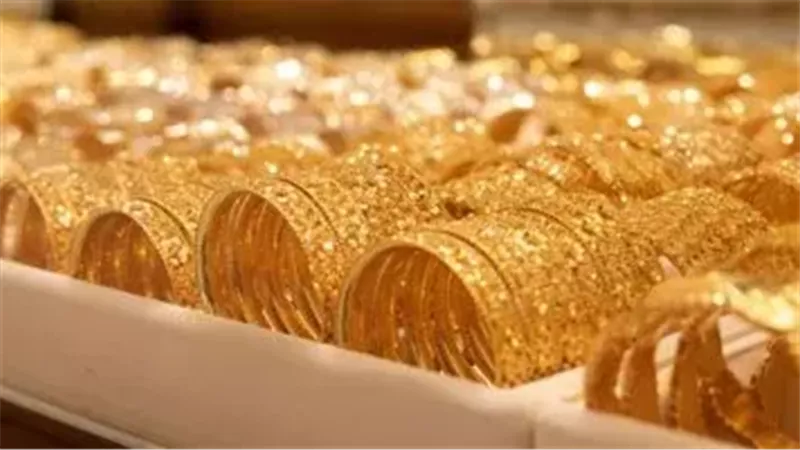 سبب ارتفاع سعر الذهب