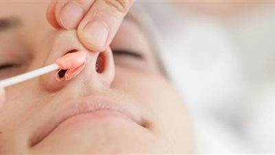 إزالة شعر الأنف بالليزر أم بالطرق التقليدية؟.. إليك الحل الأمثل