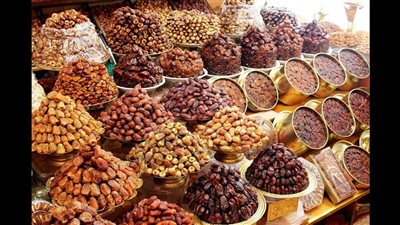 استقرار أسعار بلح رمضان في مطروح وزيادة الإقبال مع اقتراب الشهر الفضيل