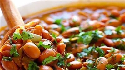 طريقة سريعة لتدميس الفول للسحور في رمضان .. تفاصيل