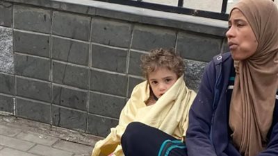 طفل الألف مسكن بين إهمال الأم والتسول.. ماذا حدث بعد انفصال الوالدين