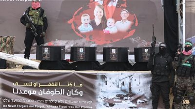 دانيال هاغاري يكشف تفاصيل مثيرة حول جـ ـثة الرهينة شيري بيباس