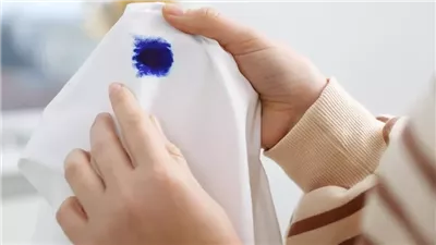 أفضل طرق فعالة لإزالة الحبر من الملابس.. لصحة اليدين وعدم إتلاف الأقمشة