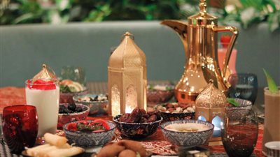 نصائح لصيام صحي خلال شهر رمضان 2025.. عادات غذائية تجنبك العطش والإرهاق