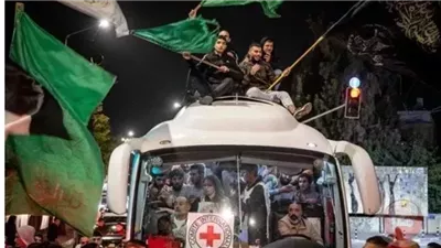 الإفراج عن مئات الأسرى الفلسطينيين ضمن صفقة التبادل بين حماس وإسرائيل