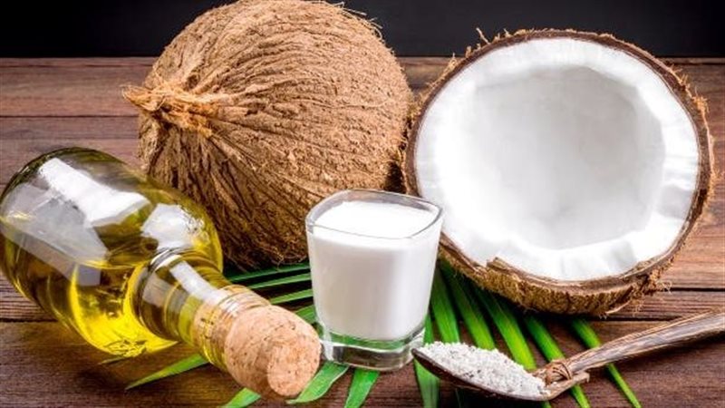 فوائد تناول جوز الهند
