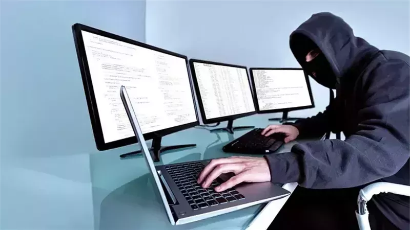 القبض على وكلاء منصة