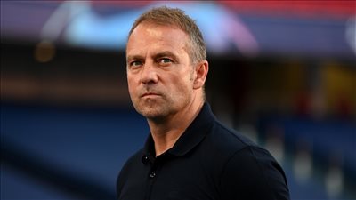 فليك يهيمن على جوائز الدوري الإسباني ويحصد مدرب الشهر للمرة الثالثة