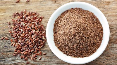 تعرف علي فوائد تناول بذور الكتان للوقاية من أمراض القلب