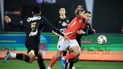 عقوبات الجولة 15 من الدوري المصري..رابطة الأندية تفاجئ الأهلي والزمالك بعد مباراة القمة