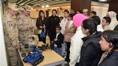 بالصور.. القوات المسلحة تنظم زيارة لـ أطفال أيتام لتفقد عدة أماكن هامة
