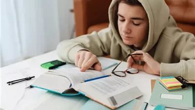 كيفية المذاكرة في شهر رمضان وتأثير الصيام على الطلاب؟