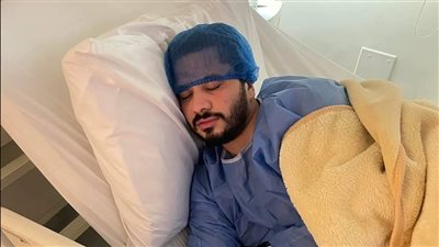 مصطفى حجاج يجري عملية بالحنجرة.. تعرف على التفاصيل