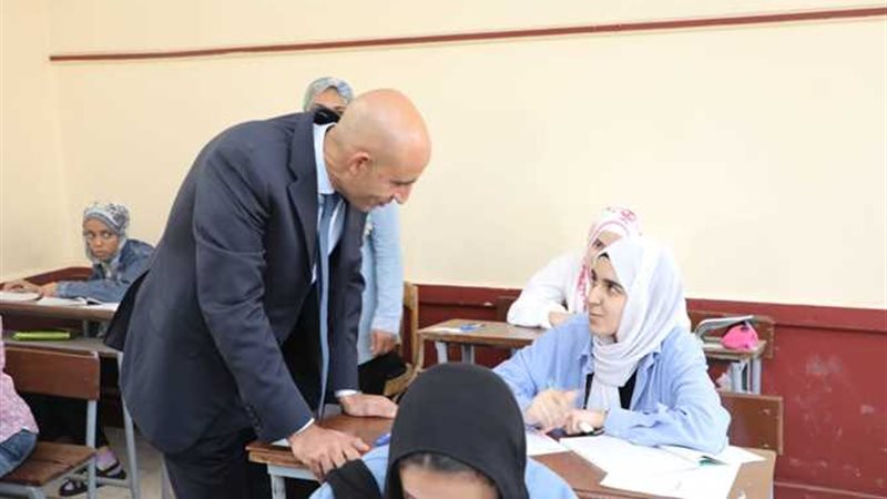 امتحانات الثانويه