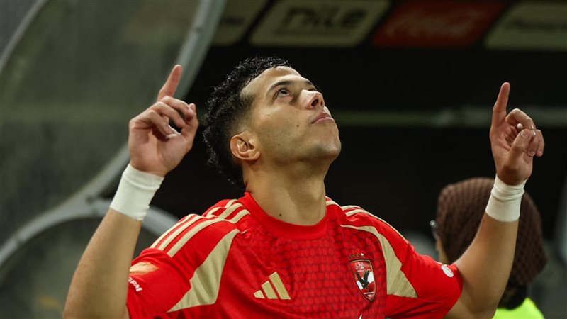إمام عاشور نجم الأهلي