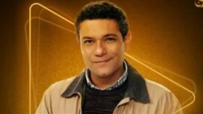 مسلسل قلبي ومفتاحه واحتفال خاص لآسر ياسين في كواليس العمل قبل عرضه