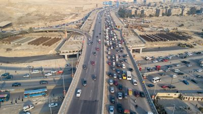 الحالة المرورية اليوم الجمعة 28 فبراير 2025 في القاهرة والجيزة.. الحق معادك
