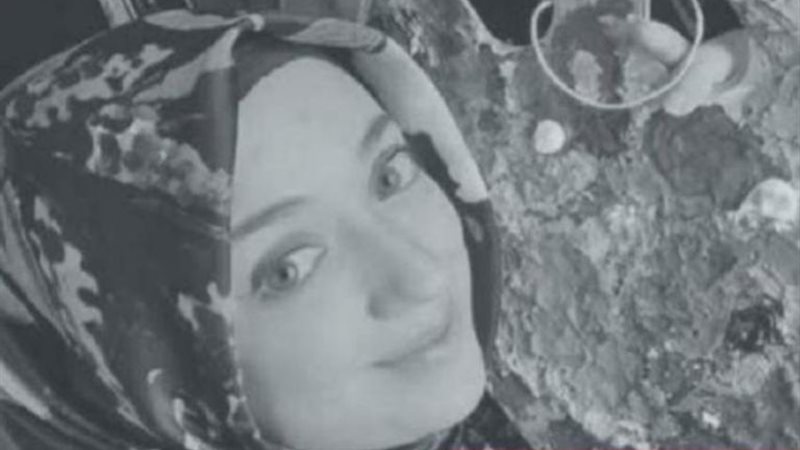 آية عادل