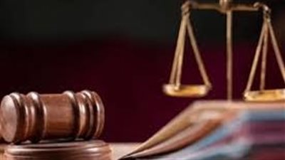 محاكمة نقيب المعلمين بتهمة تقاضي رشوة مقابل تسهيل مزايدة مستشفى المعلمين