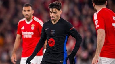 برشلونة يقهر بنفيكا بعشرة لاعبين ويخطف انتصارًا ثمينًا في دوري الأبطال