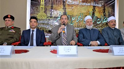 محافظ سوهاج يشهد احتفال المنطقة الأزهرية باليوم السنوي للأزهر الشريف 2025
